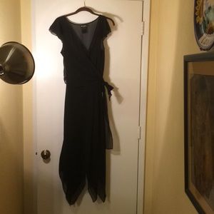 BCBG dress size 10 in black, never worn